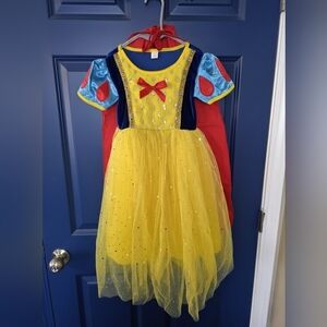 Snow White Toddler Costume Dress (Fits Ages 4–6)